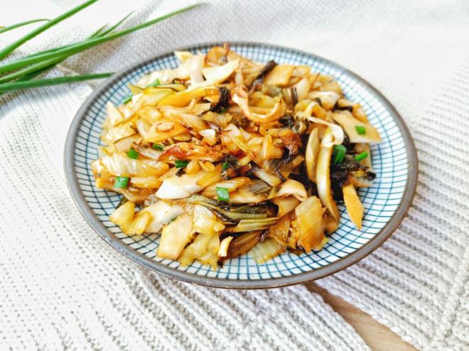 下饭菜‖冬笋炒酸白菜