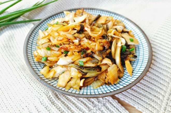 下饭菜‖冬笋炒酸白菜