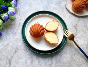 切开一个看看里面。