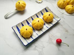 小南瓜馒头出锅了。