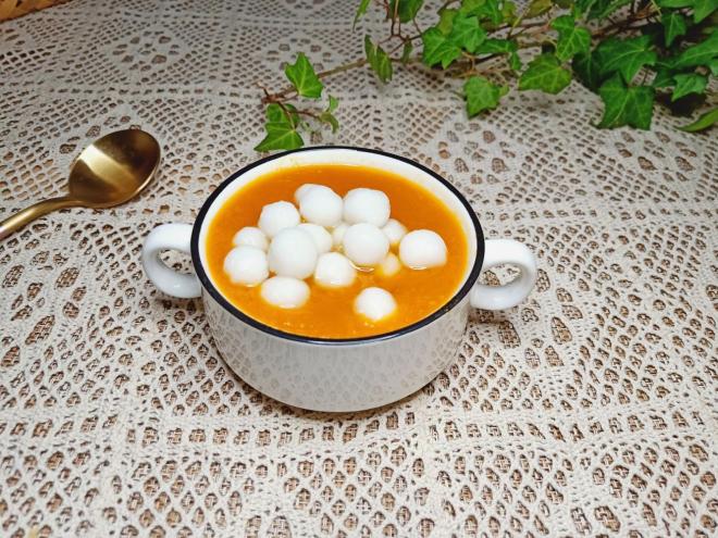 南瓜浓汤小圆子