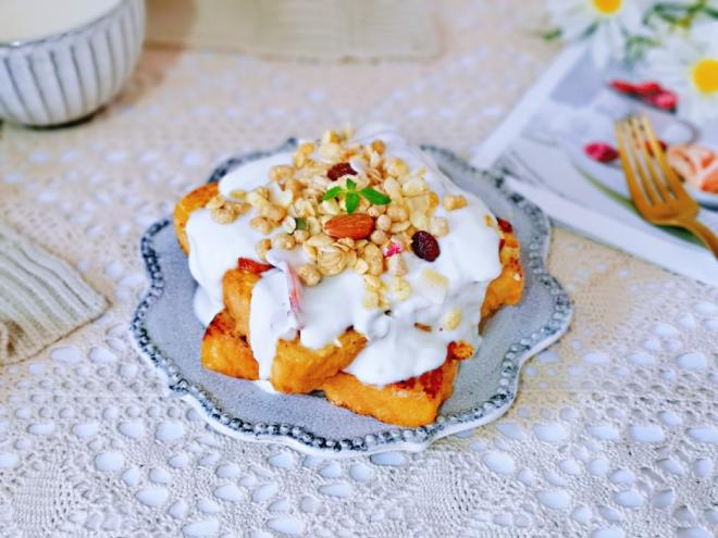 酸奶麦片三明治