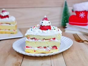 宝贝放学回来，迫不及待的切开啦！