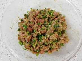 搅拌均匀静置一会儿。