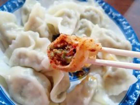 再蘸一下汁，一口吃掉！