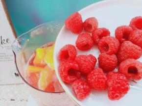 加入树莓【树莓微微带一点点酸】