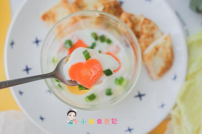 10个月以上三文鱼豆腐蒸蛋糕