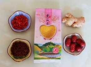 食材：金龙鱼爱心桃花小米、红枣、枸杞、生姜、红糖。