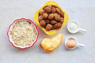 准备好所有食材。