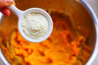 加入澳优珀淳奶粉。