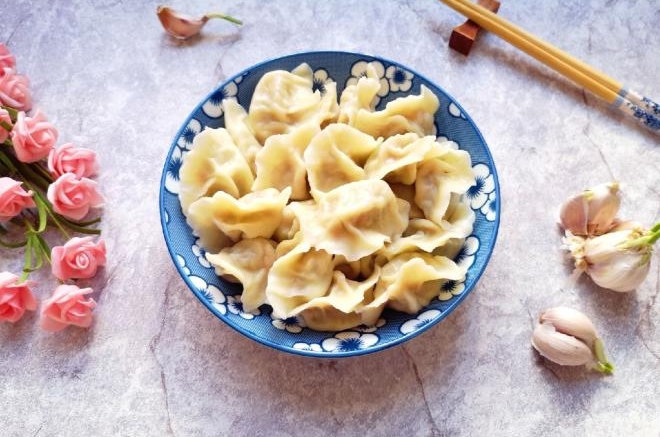 鸡蛋萝卜素馅饺子