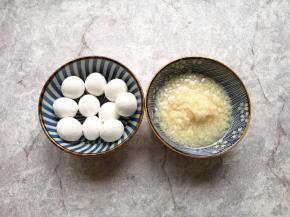 准备好汤圆和酒酿。