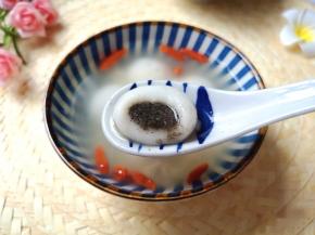 大爱黑芝麻馅。