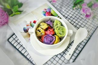 盛碗，撒适量黑芝麻即可。