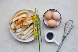 准备好所有食材。