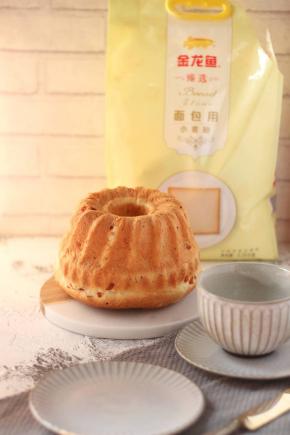       12.出炉后立即脱模，在烤网上放凉