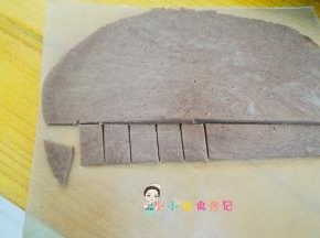 可可粉的却出小的长方形做树根