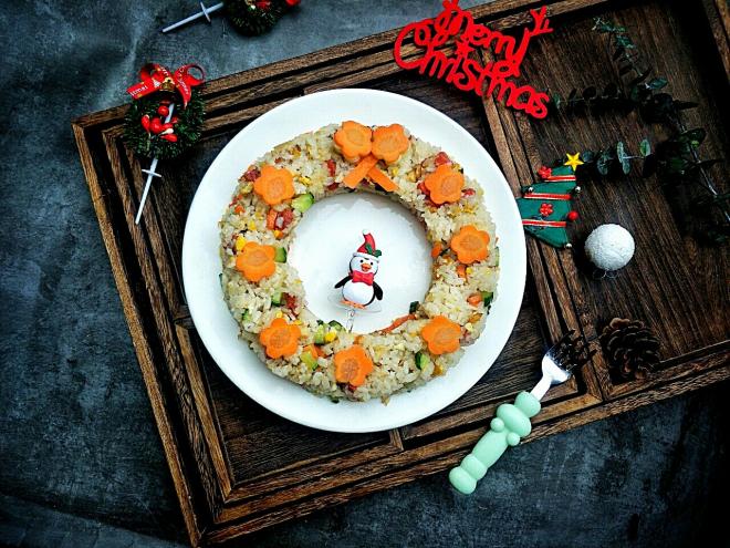 圣诞花环蛋炒饭