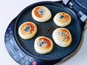 时间到鸣笛，取出馅饼，依次做完。