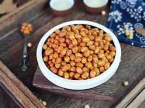 三个字来形容这道零食，香、酥、脆，好吃停不下来。