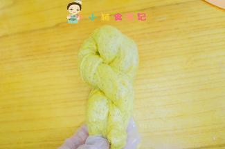 把接口塞到对折的下面去