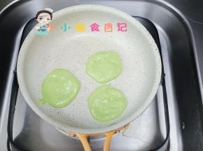 用料理棒全部打成泥，是很浓稠的状态