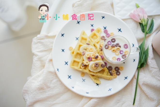 8个月以上辅食香蕉肉泥松饼