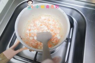 搅拌一下就可以咯