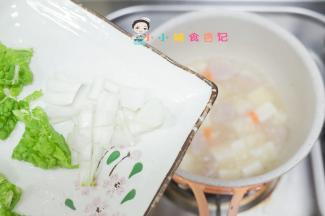 最后加入青菜跟紫菜