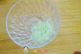 西葫芦去皮擦丝