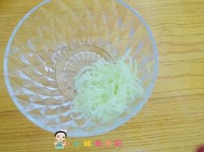 西葫芦去皮擦丝