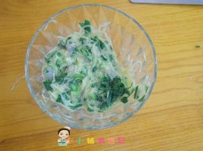 材料全部搅拌一下