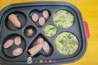 一岁以上还可以煎一些香肠，等凝固后再翻面