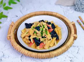 简单快手小炒，巨好吃。