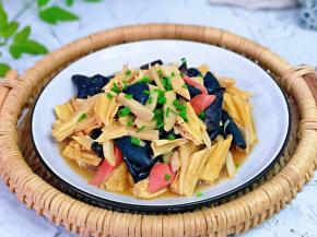 不需要过多调味，鲜美至极。