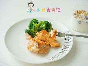 西蓝花一定要煮烂可以给孩子当手指食物