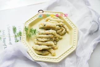 可以把土豆换成紫薯、南瓜等等，但是南瓜水分不要太多