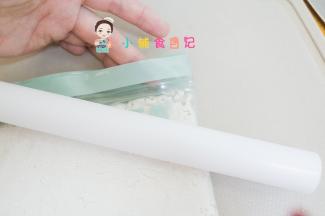 把空气全部挤出去