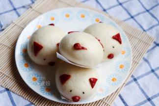 可爱的小尾巴；