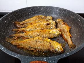 撒一点罗勒碎就出锅！