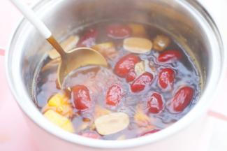 中途记得搅动一下。