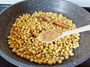 加一点十三香。