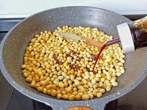 生抽加10克【想要颜色深一点的可以加一点老抽】