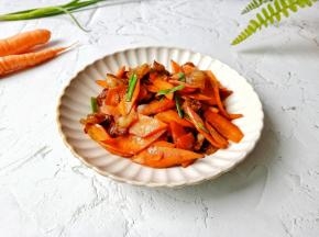 胡萝卜一丝丝的甜味超级好吃。