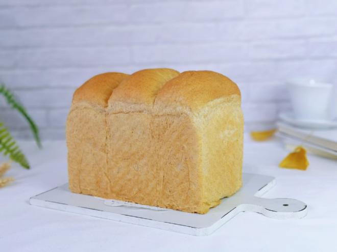 黑麦蔓越莓吐司面包