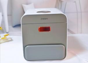 就不用管它啦！但是还是忍不住想拍一张，太帅了。