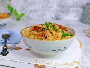 好吃不腻的排骨焖饭。