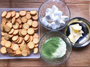 抹茶口味也是一样像之前那样做