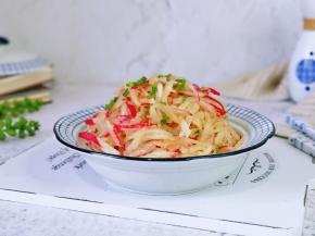 装盘撒葱花，简单易学。