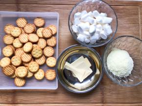 准备好原味牛轧糖食材